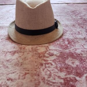 Stylish Tan Fedora with Black Band - Men’s Hat